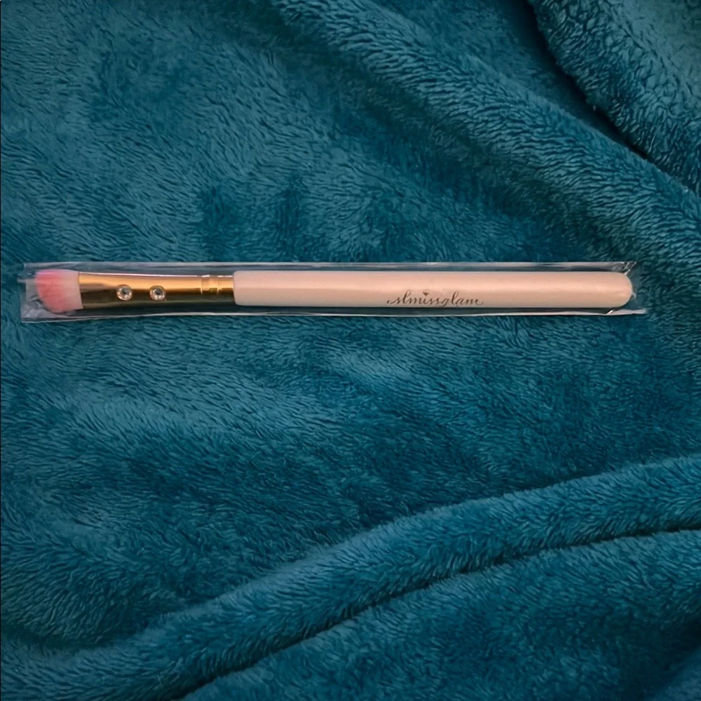 Slmissglam makeup brush